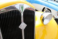 Bild: Oldtimer-Ausfahrt zum Sondersh&auml;user Stadtgeburtstag