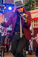 Bild: Coverband UDOpie begeistert in der Traditionsbrennerei