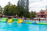 Bild: Meerjungfrauenfest im Bleicher&ouml;der Bad