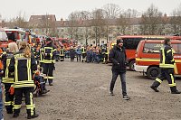 Bild: &Uuml;bergabe des Friedenslichts aus Bethlehem an die Kreisjugendfeuerwehren.