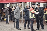 Bild: &Uuml;bergabe des Friedenslichts aus Bethlehem an die Kreisjugendfeuerwehren.