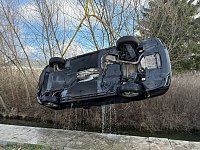 Bild: Die Fahrt endete in der Salza.