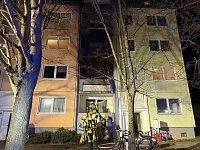 Bild: In einem Wohnblock in der Sundh&auml;user Stra&szlig;e war am Donnerstagabend ein Feuer ausgebrochen.