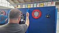 Das 1. Dartturnier des jüngst gegründeten Nordthüringer Dartclubs fand gestern in der Wiedigsburghalle statt Bild: Das 1. Dartturnier des jüngst gegründeten Nordthüringer Dartclubs fand gestern in der Wiedigsburghalle statt