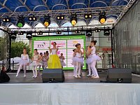 Bild: Impressionen von den Auftritten des Tanzstudios Radeva auf dem Rolandfest in Nordhausen.