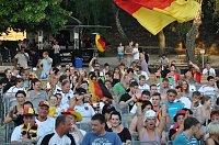 Bild: Public Viewing auf den Petersberg