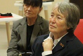 Bild: Zweite Ehefrau und Witwe Phillip Oesers - Dr. Renate M&uuml;ller Krumbach