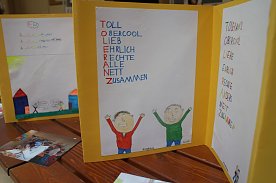 Bild: Zur Auseinandersetzung mit dem Thema "Toleranz" fiel den Sch&uuml;lern der Klasse 4a der Grundschule Niedersachswerfen eine Menge ein