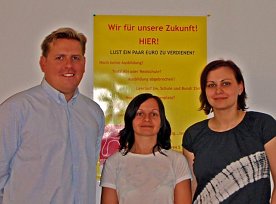 Bild: Erste-Schwelle-Team: Marc Weinrich, Sandra Fricke, Jasmin Fabian (v.l.)