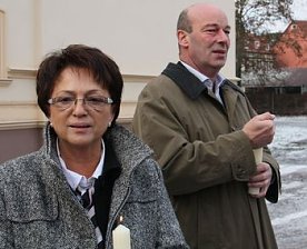 Bild: Licht &uuml;bergeben