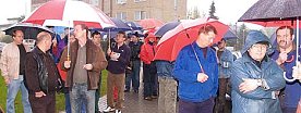 Bild: Im str&ouml;menden Regen