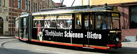 Bild: Kaffeetrinken auf Schienen