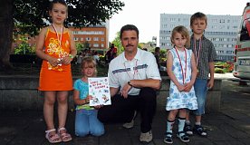 Bild: Kluge K&ouml;pfe f&uuml;r Sicherheit