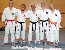 Bild: Vier Meistertitel f&uuml;r Karateka