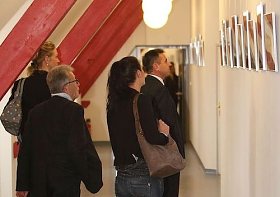 Bild: Ausstellung in der Wiedigsburg