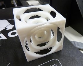Bild: Der Turner�s Cube, unsere erste Fertigung