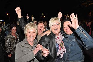 Maisprung im Gehege