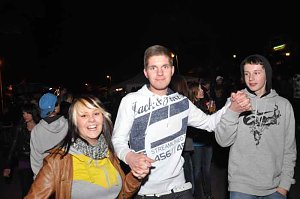 Maisprung im Gehege