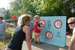 Fest bei den Falken