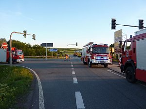 Umgekippter Lkw blockierte B4