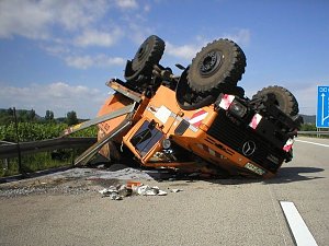 Unfall mit Unimog