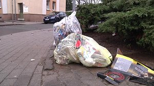 B&ouml;llerabfall auf den Stra&szlig;en