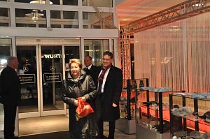 &Auml;rzte- und Apothekerball im Autohaus Peter