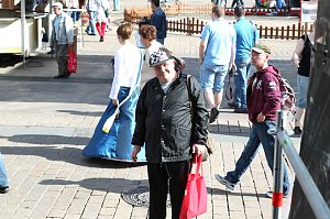 Vor und hinter der B&uuml;hne