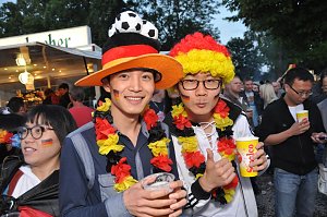 Public Viewing 