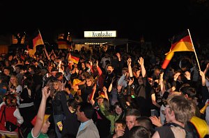 Public Viewing 