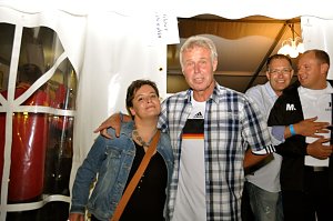 Public Viewing 