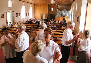 Abschied getanzt, gesungen, geweint