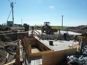 Grundsteinlegung f&uuml;r neuen Hochbeh&auml;lter