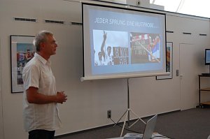 F&uuml;hrung durch die aktuelle Ausstellung