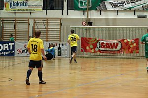Fu&szlig;ballzauber unterm Hallendach