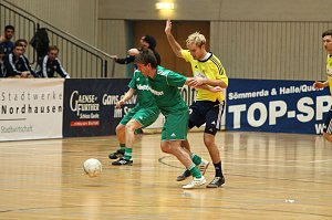 Fu&szlig;ballzauber unterm Hallendach