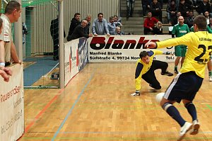 Fu&szlig;ballzauber unterm Hallendach