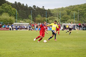 Die erste Halbzeit gegen den VfL Halle