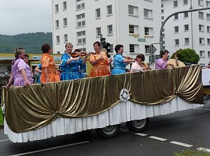 Gro&szlig;er Festumzug zum Th&uuml;ringentag (2)