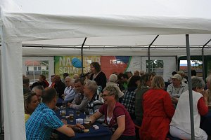 Nachbarn feierten
