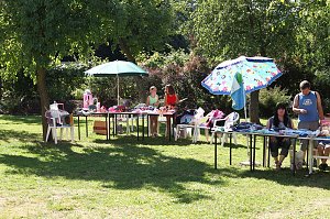 Kinderbasar und Tr&ouml;delmarkt