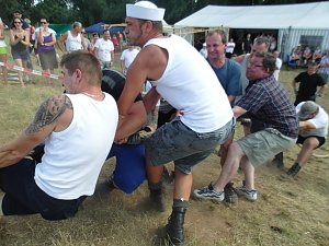 Das Helmetauziehen 2013