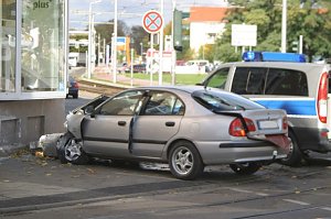 Crash auf der Magnet-Kreuzung