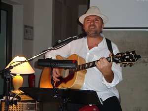 Ausstellung er&ouml;ffnet