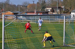 Wacker-Reserve gewinnt 2:0