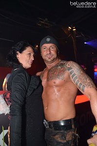 Party am Frauentags-Vorabend