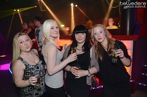 Party am Frauentags-Vorabend