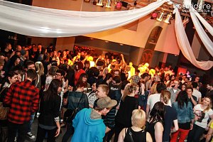 Echte Nordh&auml;user - Fete im Clubhaus