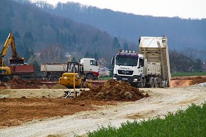 Erdarbeiten f&uuml;r neue Gro&szlig;b&auml;ckerei