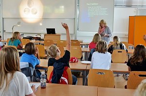 "Mini"-Studenten eroberten Campus